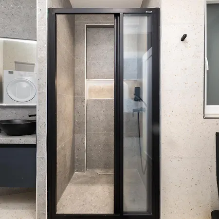 Modern 1br Maisonette With Back Yard - Close To Manoel Island Saint Julians & Tigne Shopping Mall * Gzira