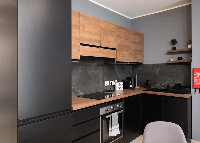 Modern 1br Maisonette With Back Yard - Close To Manoel Island Saint Julians & Tigne Shopping Mall * Gzira